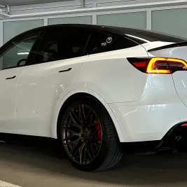 Våra tjänster - Tesla Body kit
