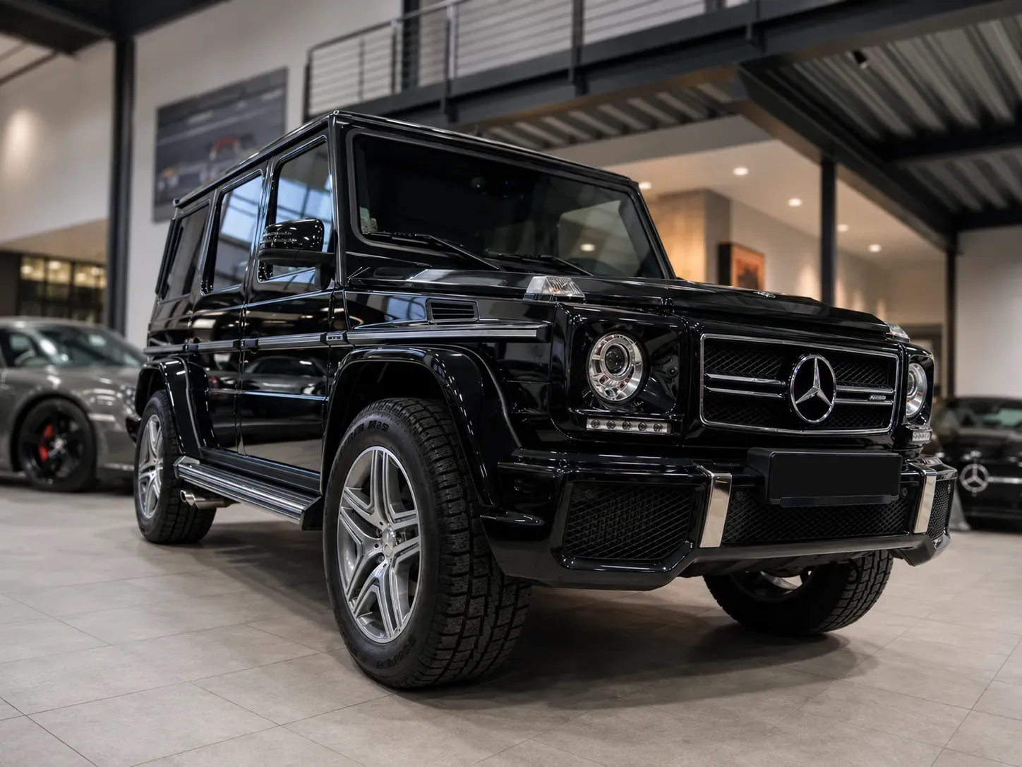 Mercedes G-Klass med tonade rutor efter solfilm hos FTF Solfilm i Haninge