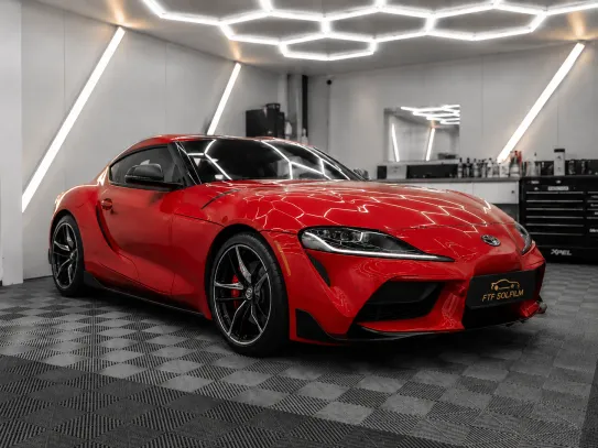 Toyota Supra med röd foliering i Haninge, Stockholm.
