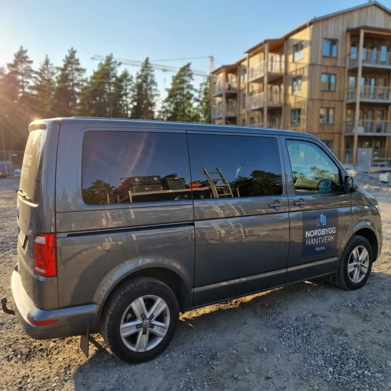 Tona rutor i Nacka: Proffsig montering med livstidsgaranti